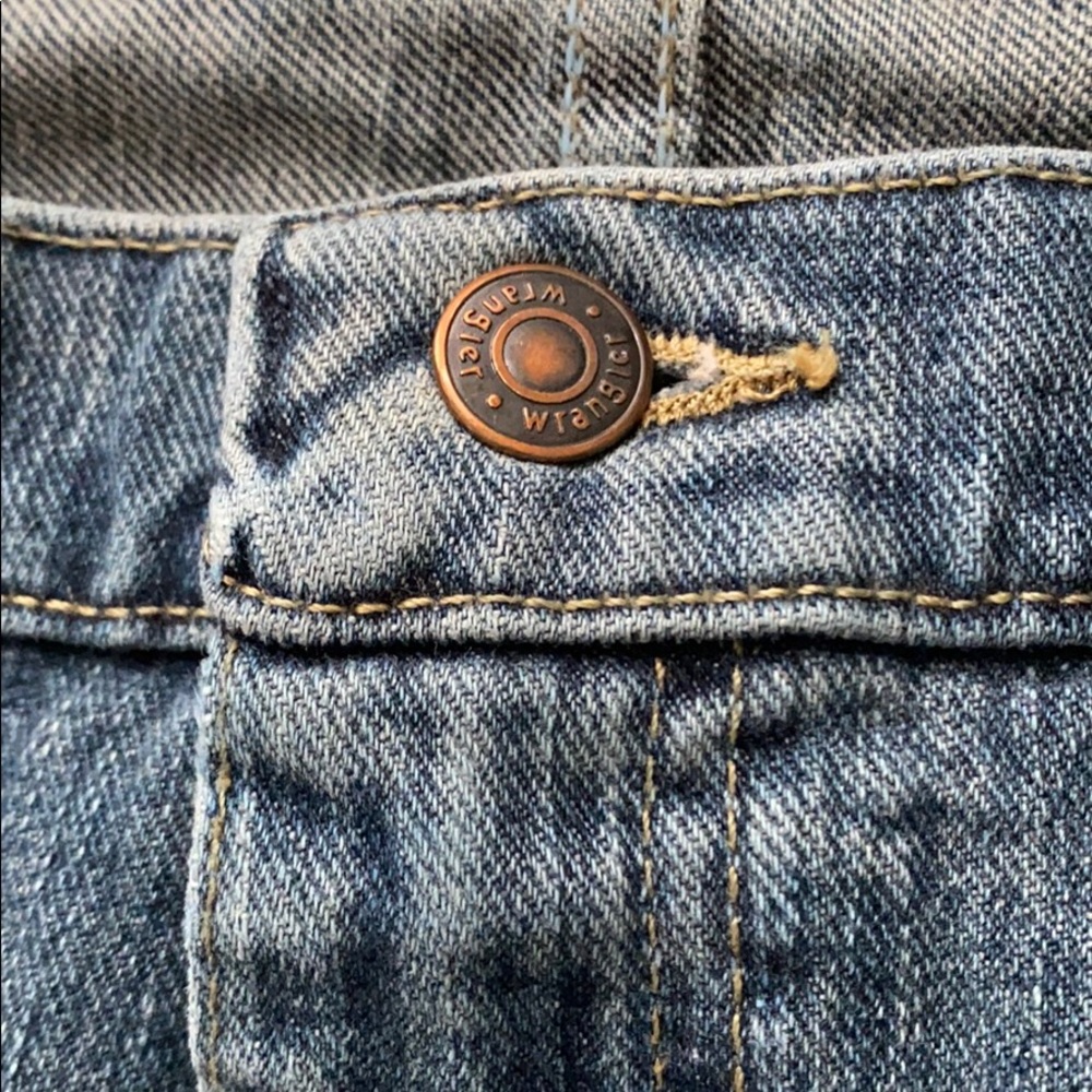 Wrangler | men loose fit jeans | 42x30 - Picture 10 of 10